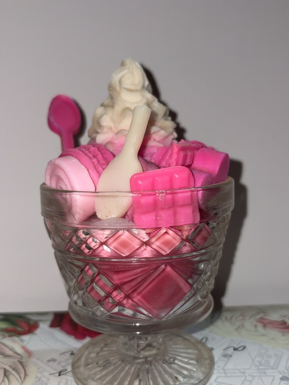 Candles that look like a sundae candle in the bottom and on top wax melts